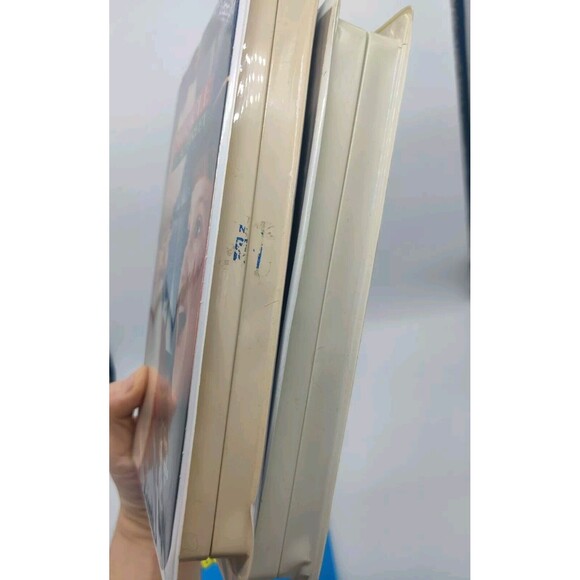 Miracle On 34th Street VHS Lot Of 2 Both Versions 1947 & 1995 Original & Remake - Picture 13 of 13